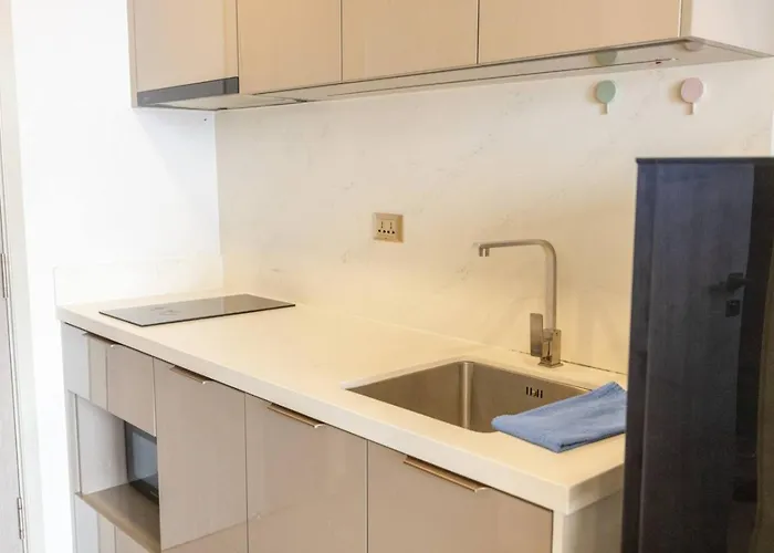Apartamento Near Fortune Town With Pool, Gym 5m To Mrt