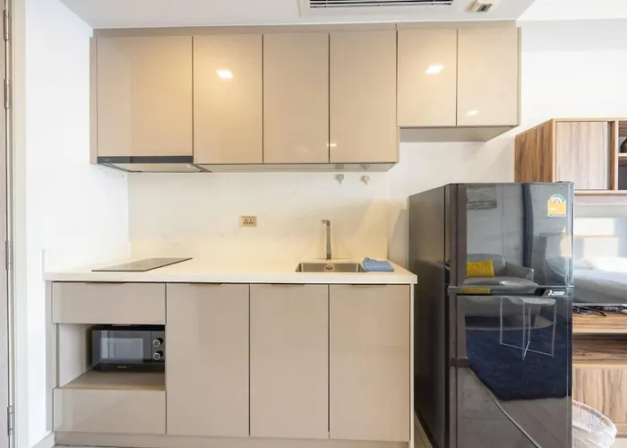 Near Fortune Town With Pool, Gym 5m To Mrt * Banguecoque